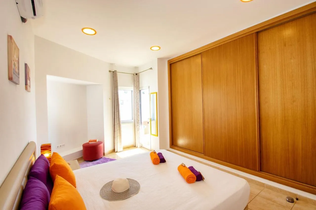 Villa Saint Martin By Algarve Vacation アルブフェイラ 0*,  ポルトガル
