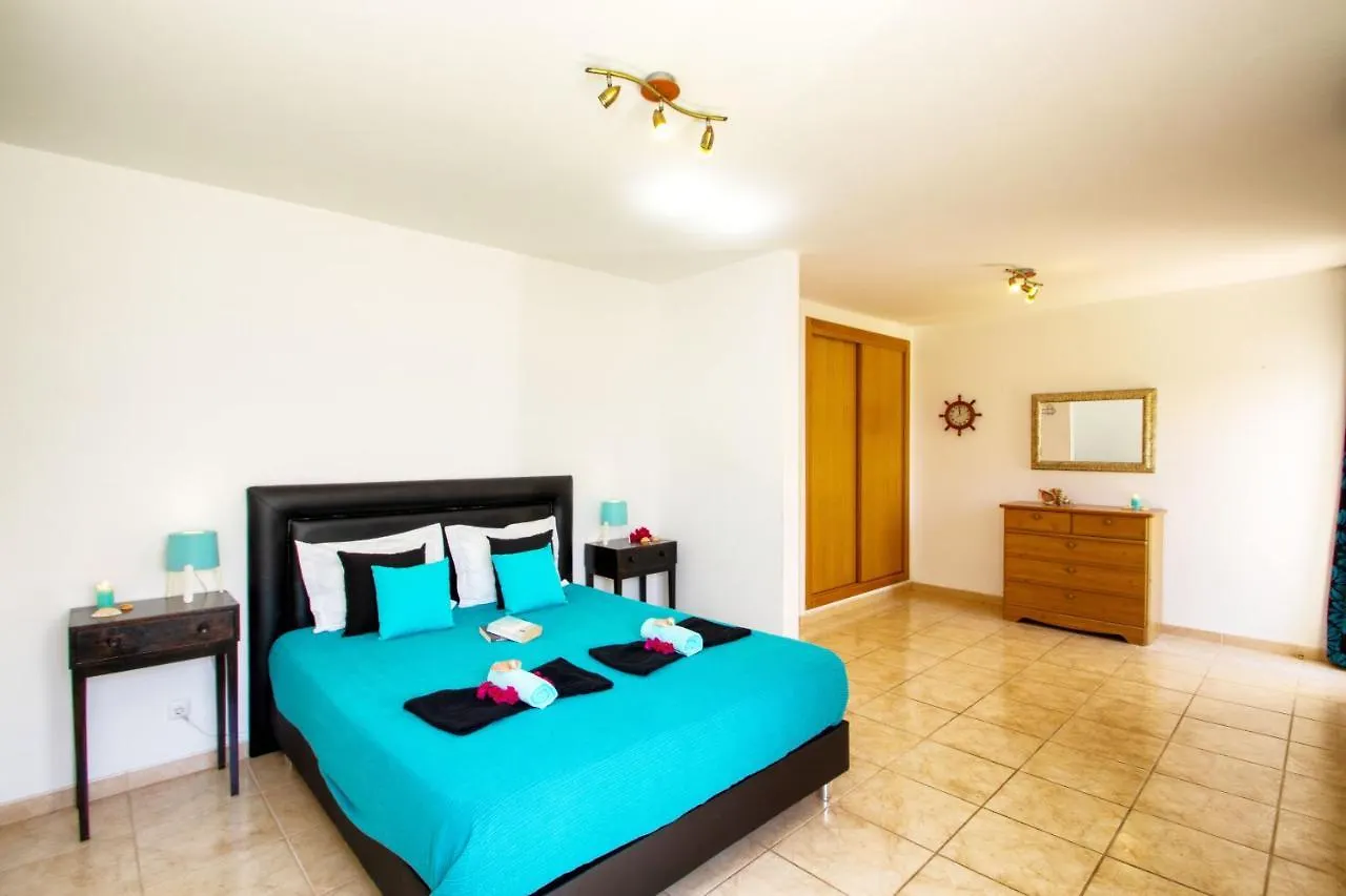 Villa Saint Martin By Algarve Vacation アルブフェイラ